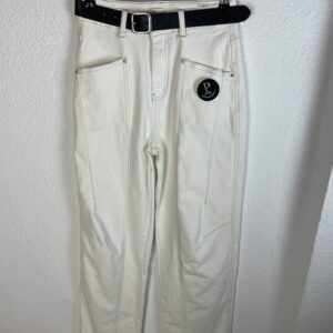 PANTALÓN BLANCO HLOBO DETALLE DE PESPUNTES